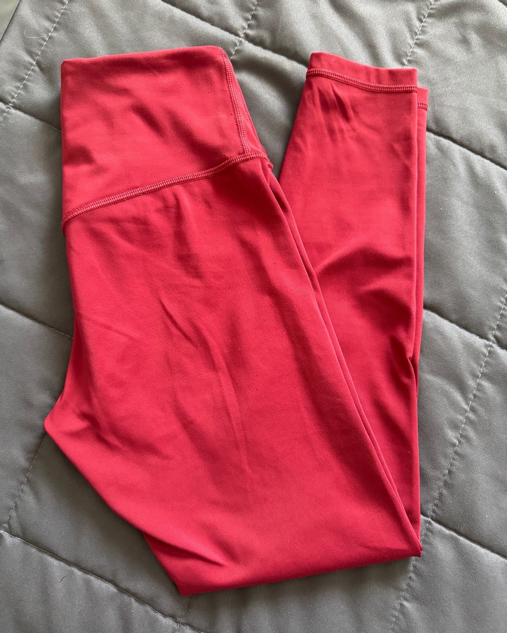Athleta Elation Train 7/8 Tight - XS - Red